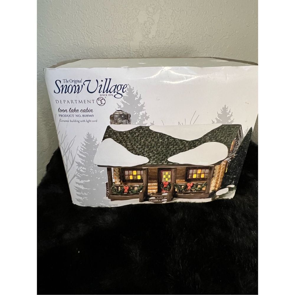 DEPT 56 SNOW VILAGE "LOON LAKE CABIN" LIGHTED BUILDING